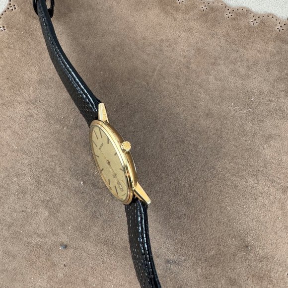 Vintage Fabulous Bucherer Swiss Made Watch with date, - Picture 4 of 9